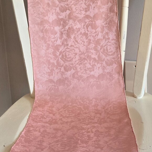 Pink Floral Damask Long Scarf, Never Used - Picture 4 of 6